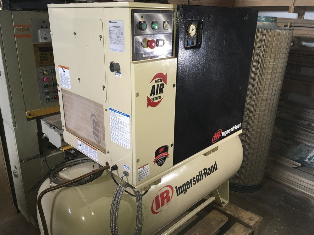 Ingersol Rand 15 HP Screw Compressor