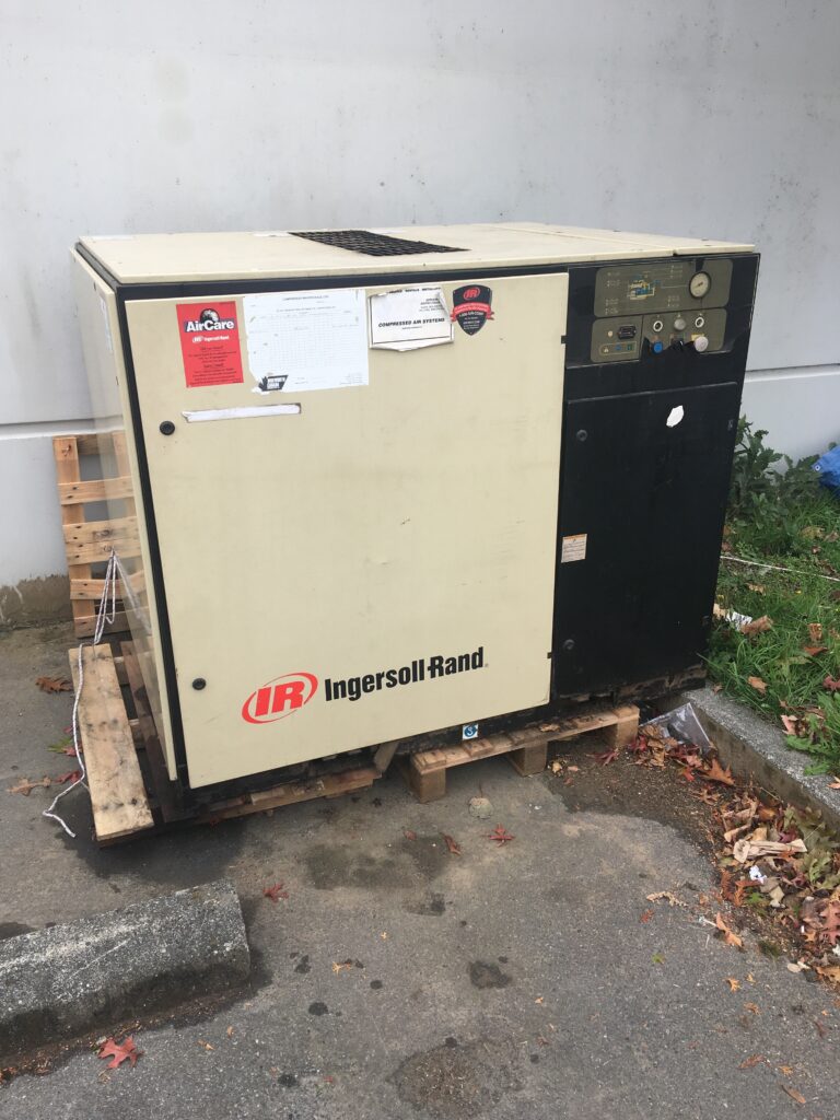 Used Ingersoll Rand SSR UP6 40 Screw Compressor